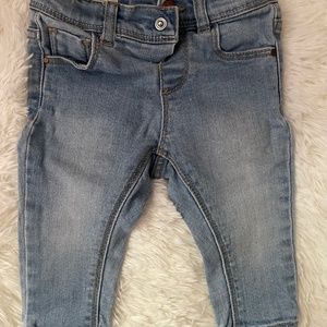 Zara Jeans